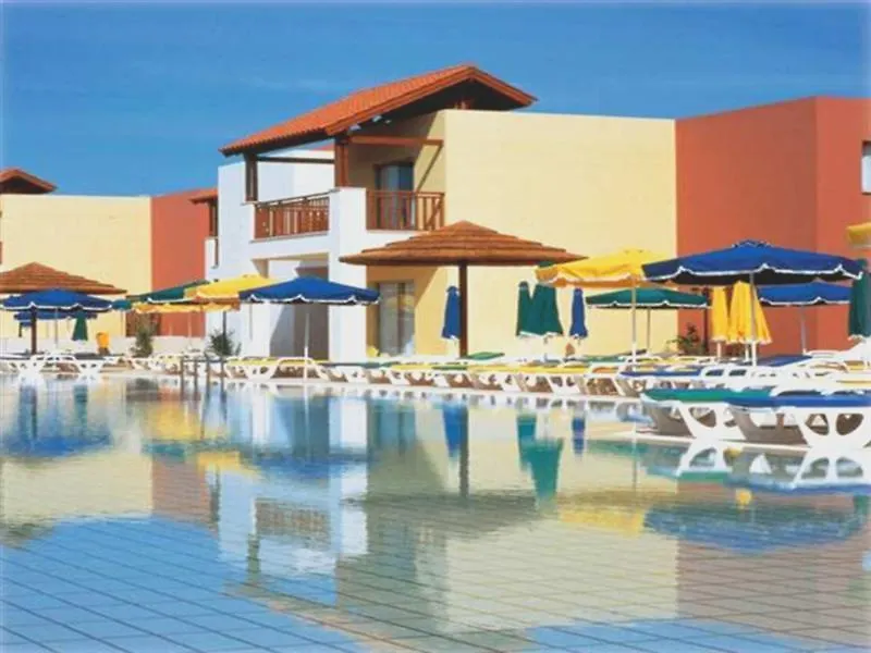 Atlantica Panthea Resort Ayia Napa 4*,